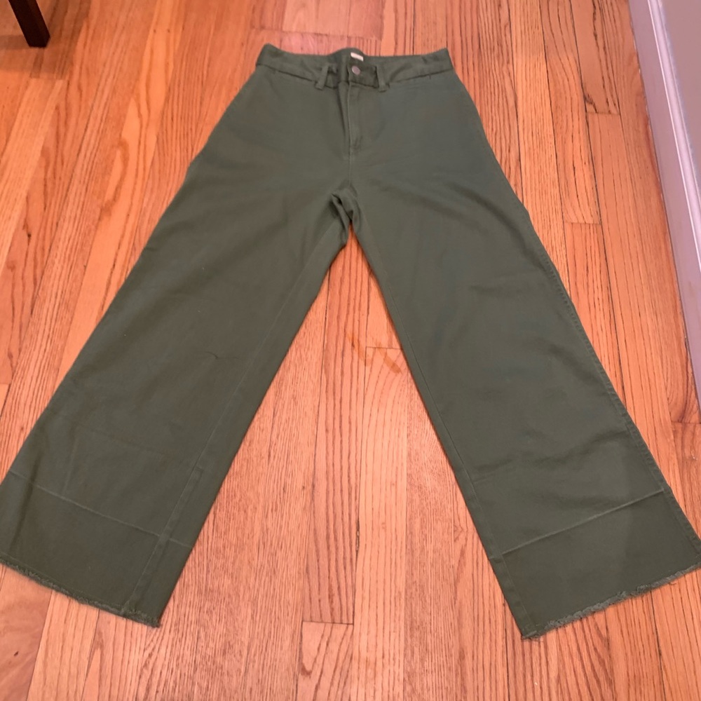 Wide Leg Crop Jean
